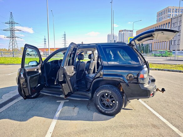 2008 Chevrolet TrailBlazer I Рестайлинг, чёрный, 650000 рублей - вид 3