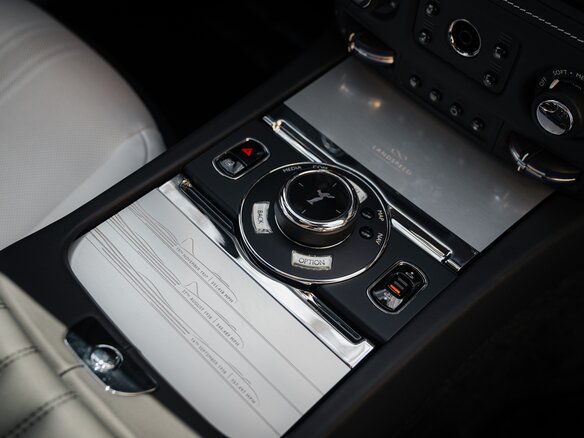 2021 Rolls-Royce Wraith Black Badge, голубой, 60500000 рублей - вид 35