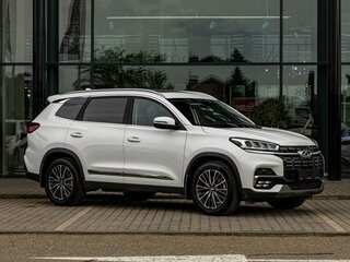 2023 Chery Tiggo 8 I Рестайлинг, белый, 1795000 рублей, вид 3