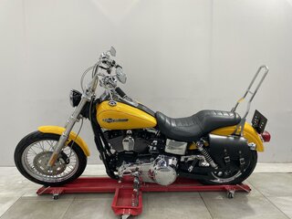 2013 Harley-Davidson Super Glide, жёлтый, 730000 рублей, вид 2