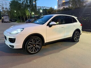 2015 Porsche Cayenne Diesel II Рестайлинг (958), белый, 4000000 рублей, вид 3