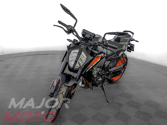 2026 KTM 790 Duke, чёрный, 1150000 рублей - вид 3