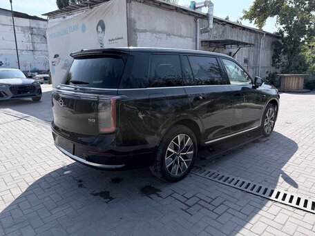2025 GAC Trumpchi S9, чёрный, 5450000 рублей, вид 4