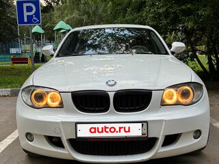 2010 BMW 1 серии 118i I (E81/E82/E87/E88) Рестайлинг, белый, 600000 рублей, вид 1
