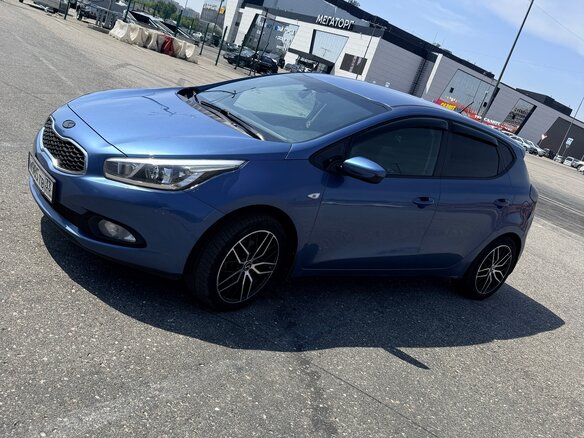 2013 Kia Ceed II, синий - вид 1