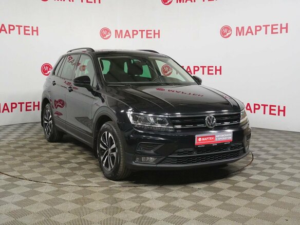 2019 Volkswagen Tiguan II, чёрный, 2213000 рублей - вид 3