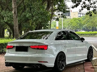 2017 Audi A3 III (8V) Рестайлинг, белый, 1500000 рублей, вид 3