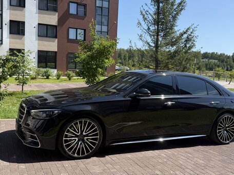 2022 Mercedes-Benz S-Класс 500 Long 4MATIC VII (W223), чёрный, 12550000 рублей, вид 5