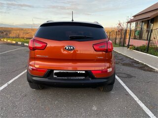 2013 Kia Sportage III, оранжевый, 1300000 рублей, вид 4