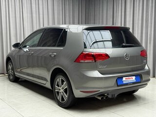 2014 Volkswagen Golf VII, серый, 999000 рублей, вид 4