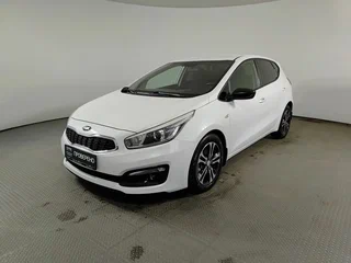 2017 Kia Ceed II Рестайлинг, белый, 1438000 рублей, вид 1