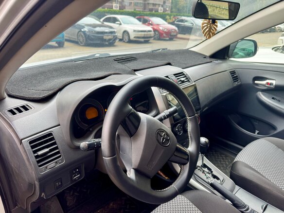 2011 Toyota Corolla X (E140, E150) Рестайлинг, серебристый - вид 26