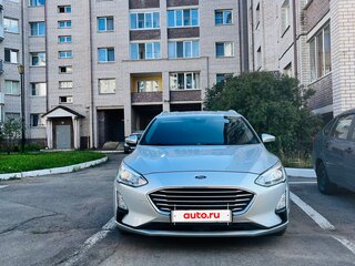 2019 Ford Focus IV, серебристый, 1230000 рублей, вид 3