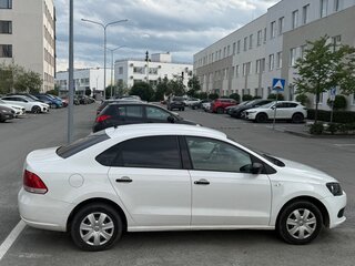 2013 Volkswagen Polo V, белый, 820000 рублей, вид 4