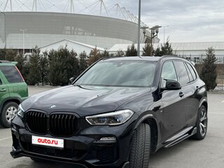 2019 BMW X5 30d IV (G05/G18), чёрный, 6000000 рублей, вид 2