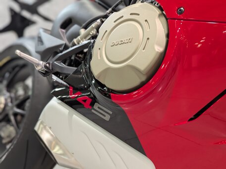 2024 Ducati Panigale V4, красный, 3200000 рублей, вид 4
