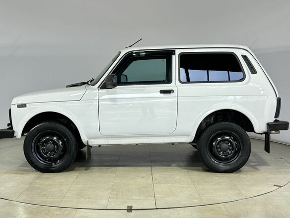 2023 Lada (ВАЗ) Niva Legend I, белый, 900000 рублей - вид 10
