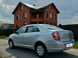 2017 Ravon R4, серебристый, 1060000 рублей, вид 2