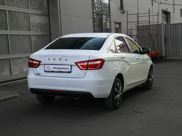 2020 Lada (ВАЗ) Vesta I, белый, 779000 рублей - вид 3