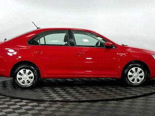 2017 Skoda Rapid I, красный, 1050000 рублей, вид 5