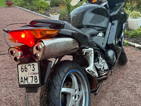 2007 Honda VFR 800, чёрный - вид 3