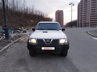 2000 Nissan Patrol V (Y61), белый, 2500000 рублей, вид 2