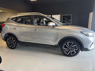 2024 MG ZS II Рестайлинг, серебристый, 2115004 рублей, вид 4