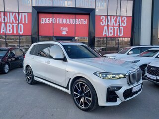 2019 BMW X7 30d I (G07), белый, 6100000 рублей, вид 2