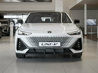 2025 Changan UNI-V I, белый, 3479900 рублей, вид 4