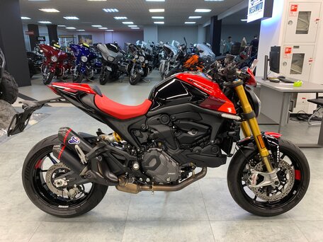 2024 Ducati Monster 937, красный, 1190000 рублей, вид 1