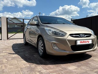 2014 Hyundai Solaris I, бежевый, 600000 рублей, вид 4