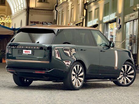 2023 Land Rover Range Rover P400 MHEV V, зелёный, 16988888 рублей, вид 3