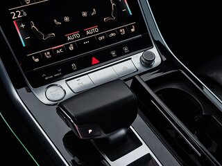 2018 Audi Q8 55 TFSI I (4M), серый, 5500000 рублей, вид 5
