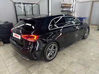 2020 Mercedes-Benz A-Класс 200 IV (W177), чёрный, 2200000 рублей, вид 3