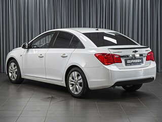 2010 Chevrolet Cruze I, белый, 564000 рублей, вид 2