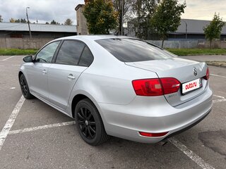 2013 Volkswagen Jetta VI, серебристый, 1100000 рублей, вид 5