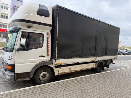 2002 Mercedes-Benz Atego, белый, 1800000 рублей, вид 2