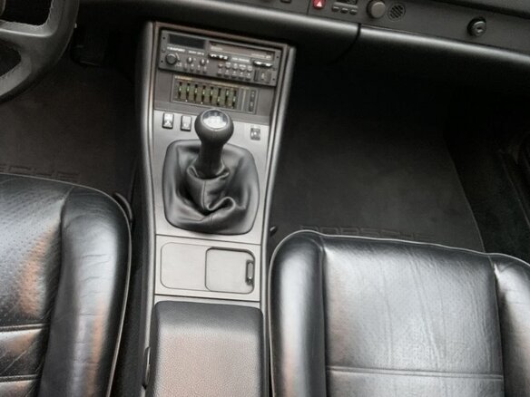 1990 Porsche 944 Turbo, чёрный, 4900000 рублей - вид 10