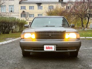1994 Toyota Crown IX (S140), серый, 420000 рублей, вид 2