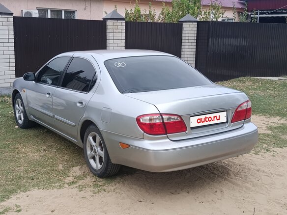 2000 Nissan Maxima V (A33), серебристый, 600000 рублей - вид 2