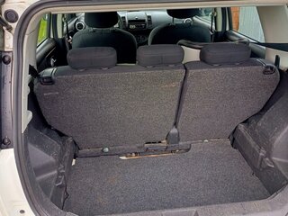2011 Nissan Note I Рестайлинг, белый, 520000 рублей, вид 4