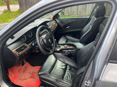 2006 BMW 5 серии 525xi V (E60/E61), серый, 900000 рублей, вид 5