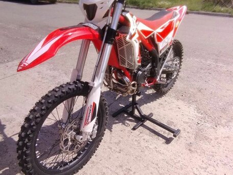 2019 Beta Xtrainer, красный, 500000 рублей, вид 1