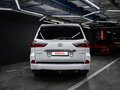 2016 Lexus LX 570 III Рестайлинг 2, белый, 7850000 рублей - вид 4