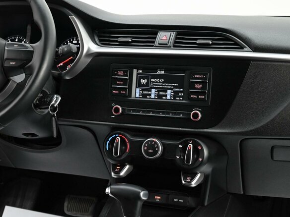 2021 Kia Rio IV Рестайлинг, красный, 1265000 рублей - вид 7