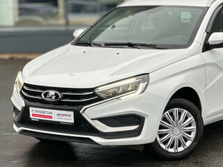 2024 Lada (ВАЗ) Vesta SW I Рестайлинг (NG), белый, 1419000 рублей, вид 2