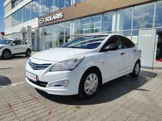 2014 Hyundai Solaris I Рестайлинг, белый, 599027 рублей, вид 3