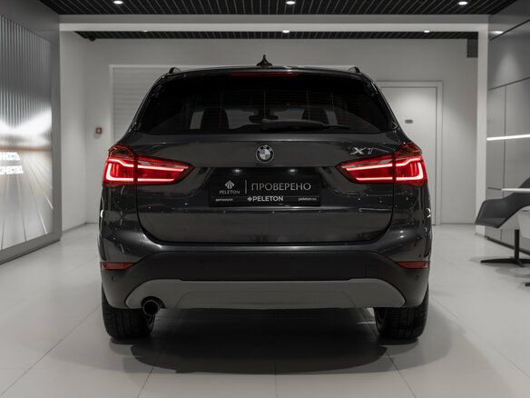 2015 BMW X1 18d xDrive II (F48), серый, 2195000 рублей - вид 5