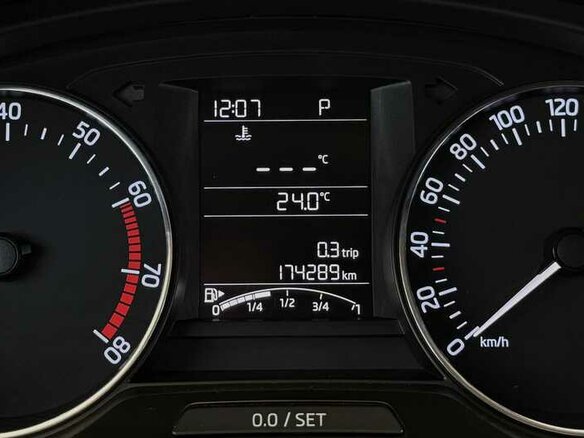 2016 Skoda Rapid I, белый, 985000 рублей - вид 5