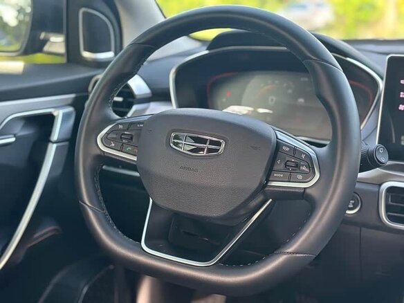 2023 Geely Binyue I Рестайлинг, серый, 1185000 рублей - вид 13